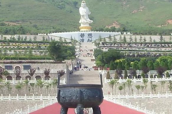 西安霸陵墓園新區(qū)地址、電話、價(jià)格