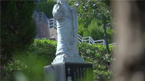 西安壽陽山墓園提供的節地生態安葬方式有哪些特點?