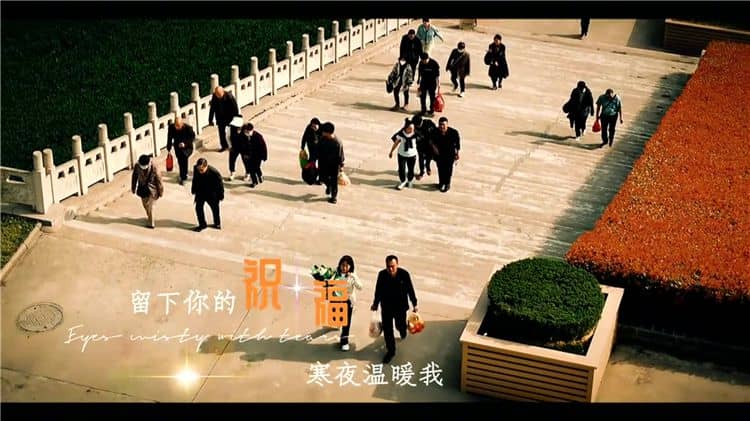西安霸陵墓園新區的功勛園如何成為連接過去與未來的橋梁，傳承紅色文化？