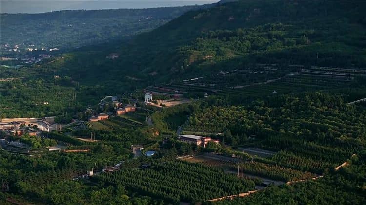 西安霸陵新區墓地:皇家風范與生態和諧的完美結合