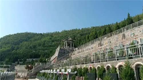 西安高橋墓園有哪些獨特的優勢和特點？