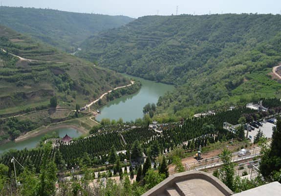 西安高橋墓園里面,購買注意事項