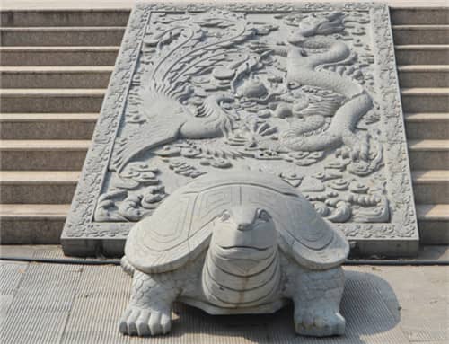 墓地選址指南：為何西南方向被認(rèn)為是理想安葬方位？
