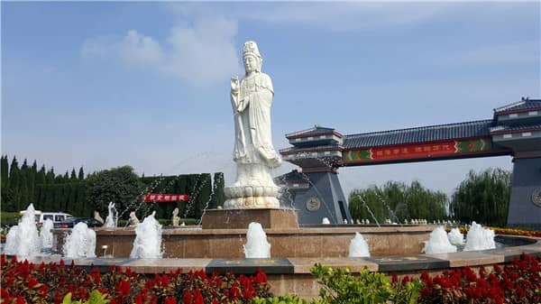 墓園允許燒紙嗎?政策變化與現(xiàn)狀解析